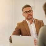 Como dar feedback construtivo em espanhol