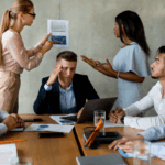 Como gerenciar conflitos em espanhol no ambiente de trabalho